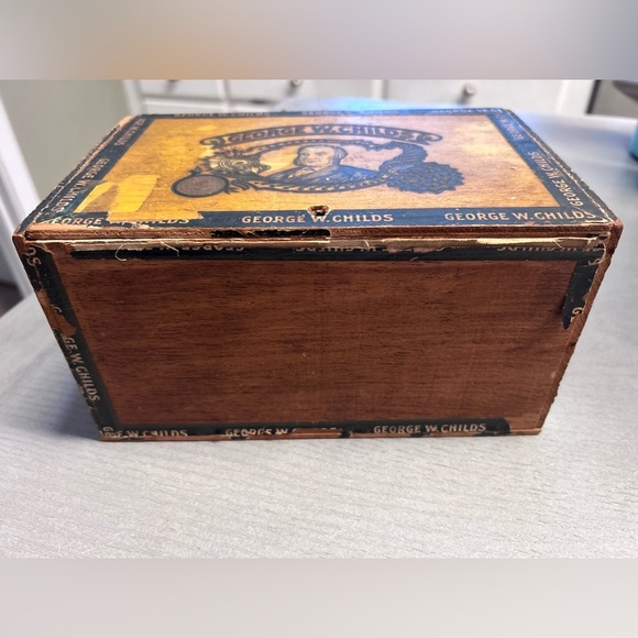 Vintage George W Child's Wooden Cigar Box 2 for 5¢ Factory 117 S.C. Collectors‎ - Picture 12 of 16